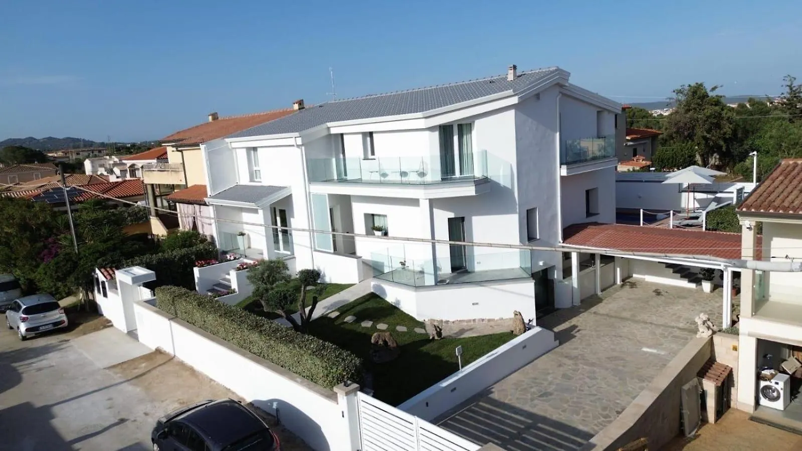 Chic & Charme Luxury Rooms Olbia 0*,