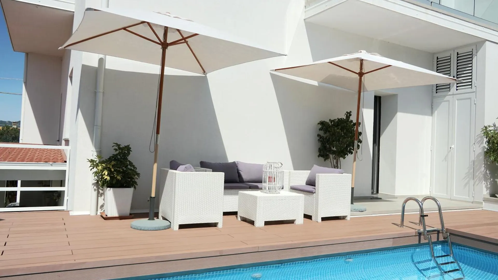 Chic & Charme Luxury Rooms Olbia 0*,  Italy