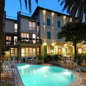 hotel-reale-montecatini-terme.it-tuscanyhotel.com/