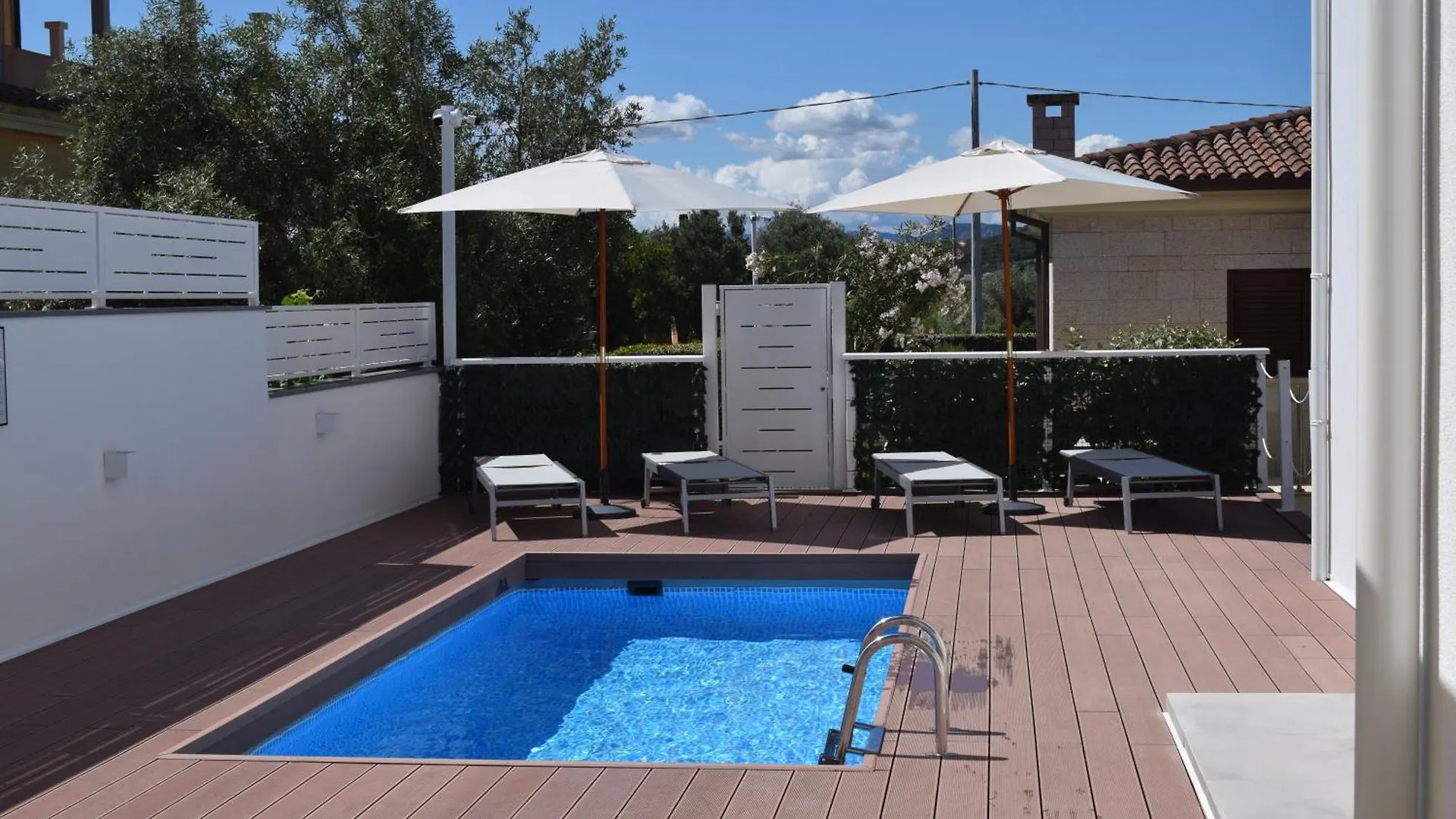 Chic & Charme Luxury Rooms Olbia 0*,  Italia