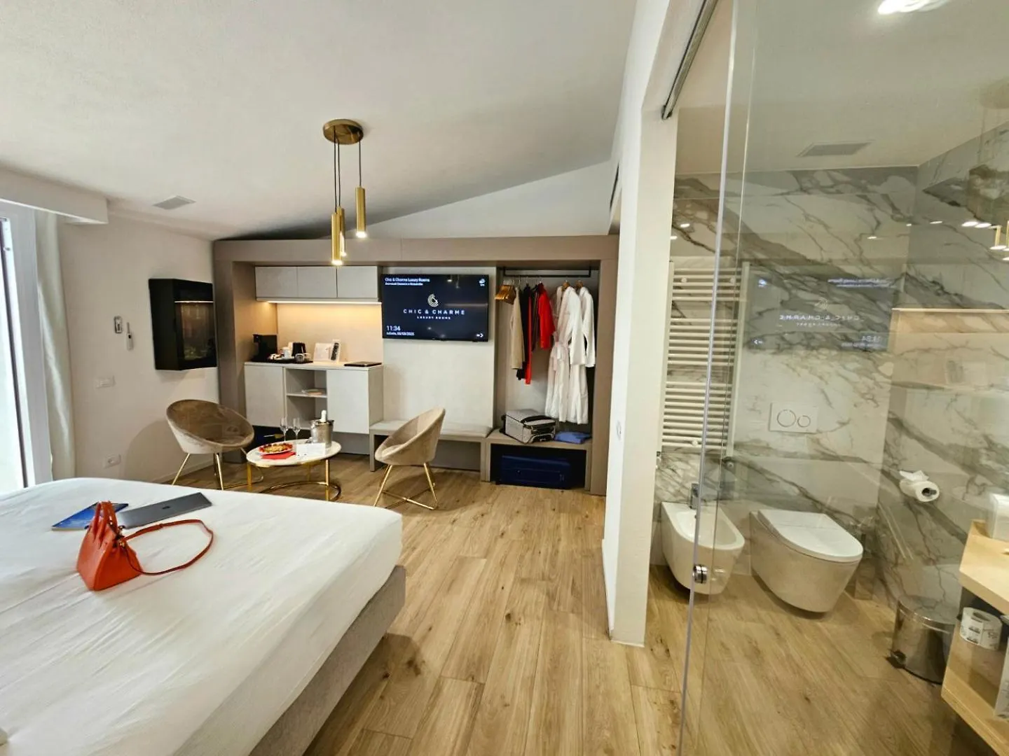 Chic & Charme Luxury Rooms Ольбия Отель типа 